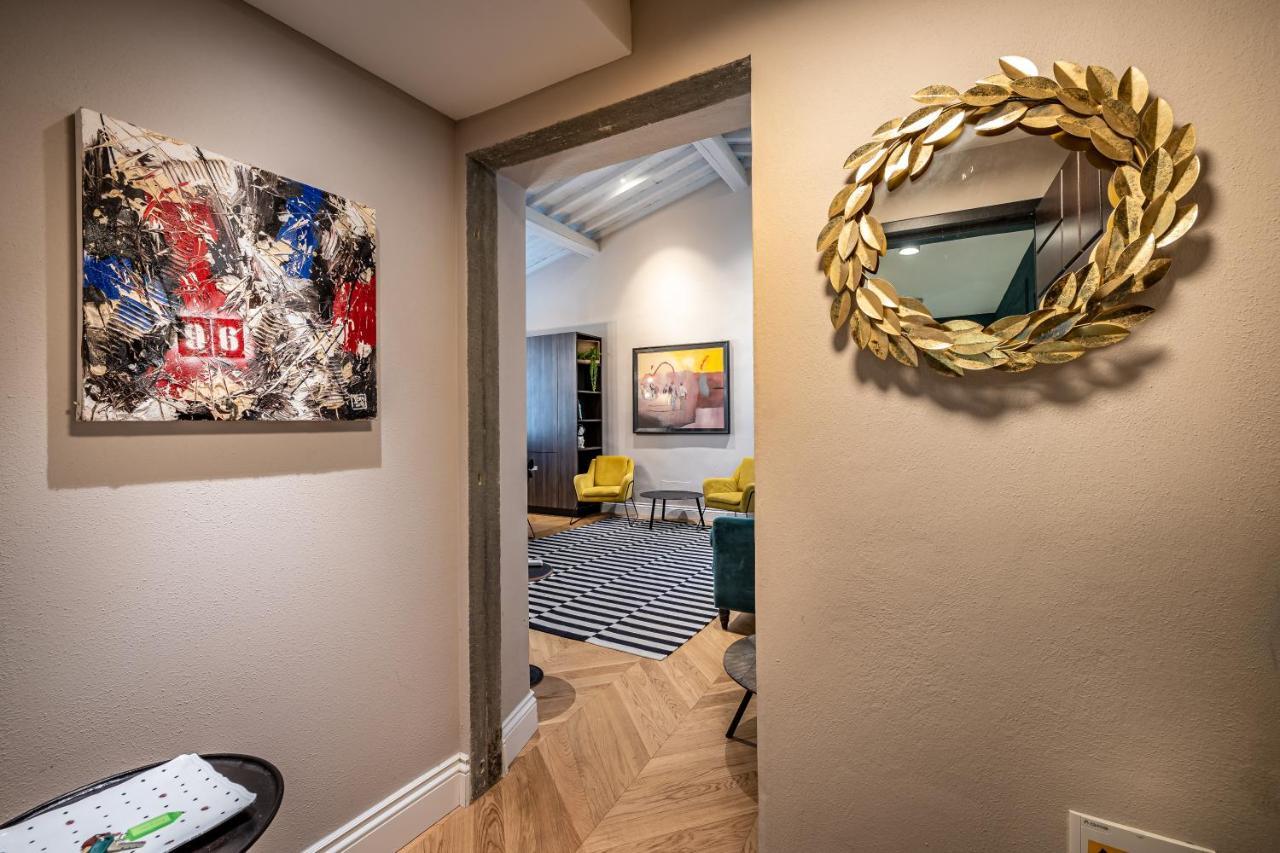 Hs4u Ricasoli Luxury Near Duomo N.2 Appartement